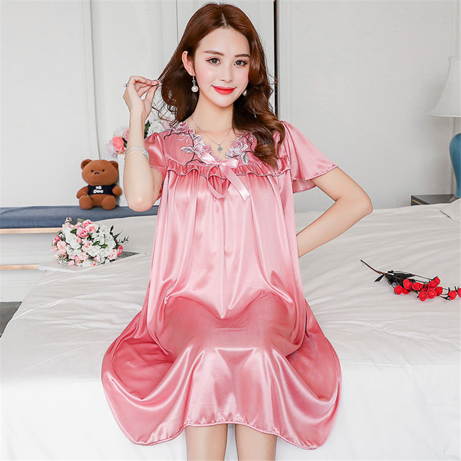 NEW Summer Ice Silk Nightgown  - Robe Silk Women 评论和价格